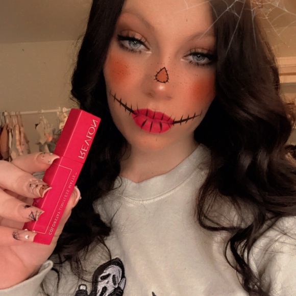 Meet your Posher, Stevie - Picture 5 of 5